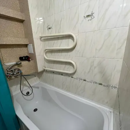 Apartment 2к велика васильківська 118, палац україна Kyiv